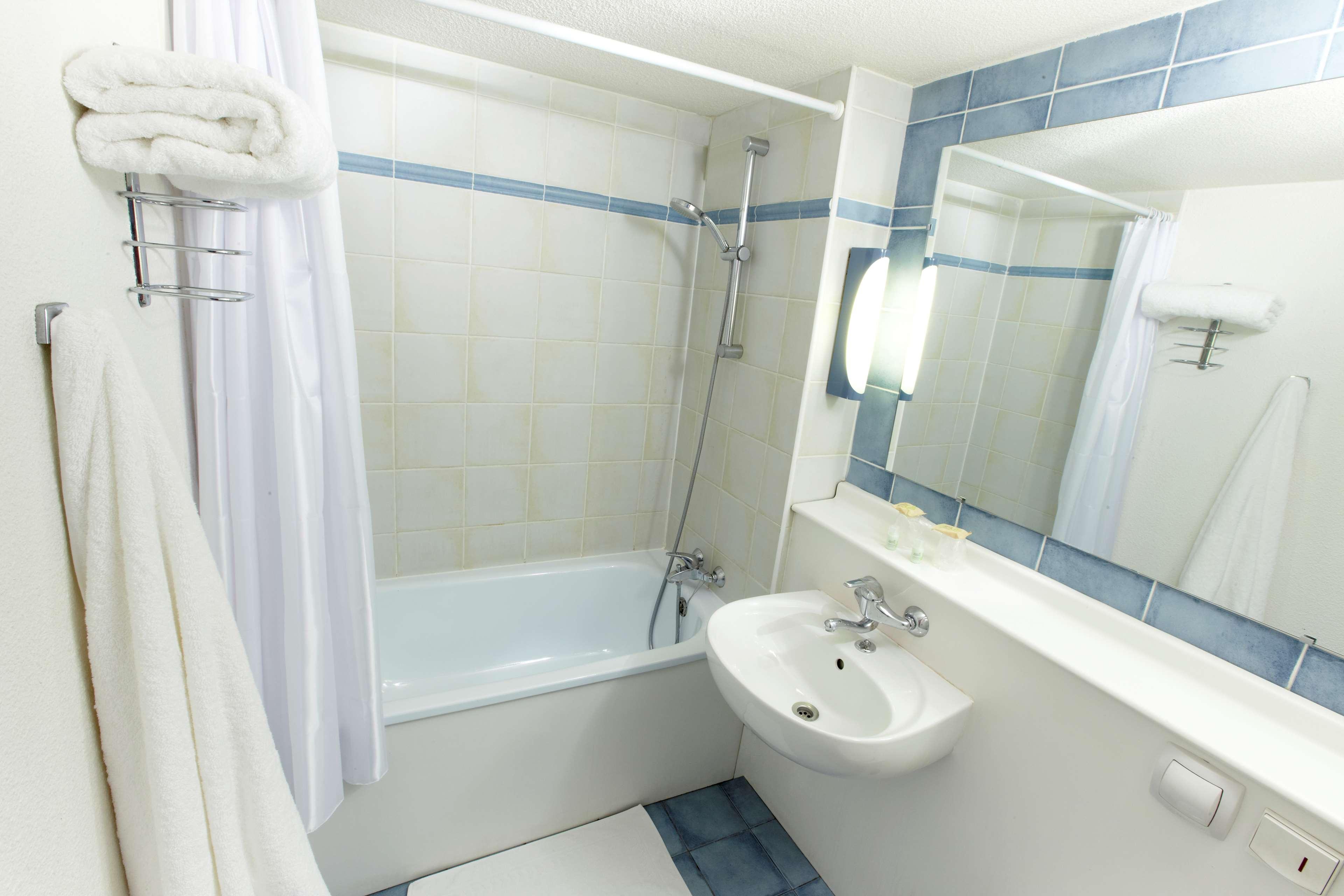Campanile Rouen Nord - Mont-Saint-Aignan Otel Dış mekan fotoğraf